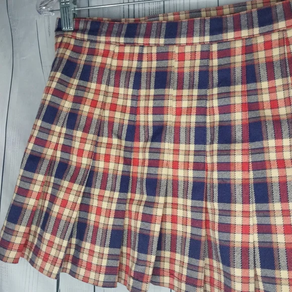 Brandy Melville John Galt School Girl Plaid Mini Skirt One Size - Picture 8 of 9